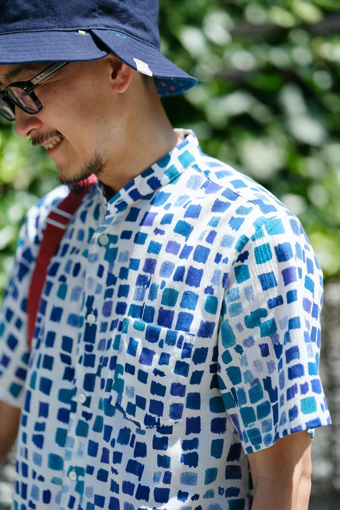 【net限定】高島縮 20/20 スタンドカラー半袖シャツ／絵具皿（えのぐざら） 水辺色（みずべいろ）