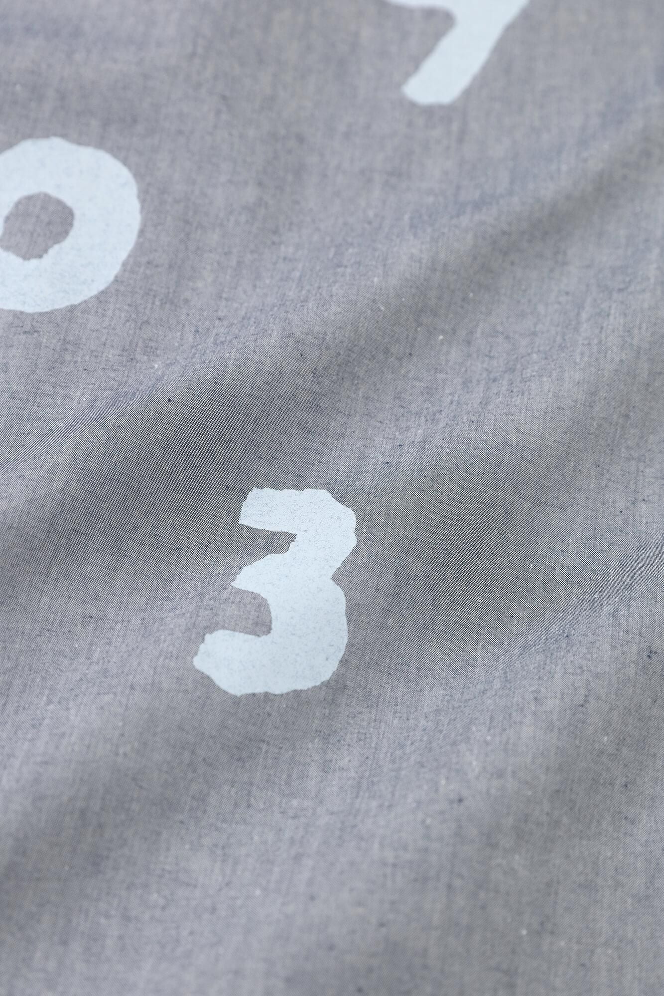 【net限定30%OFF】スタンドカラー半袖シャツ SP／SO-SU-U 紺鼠（こんねず）