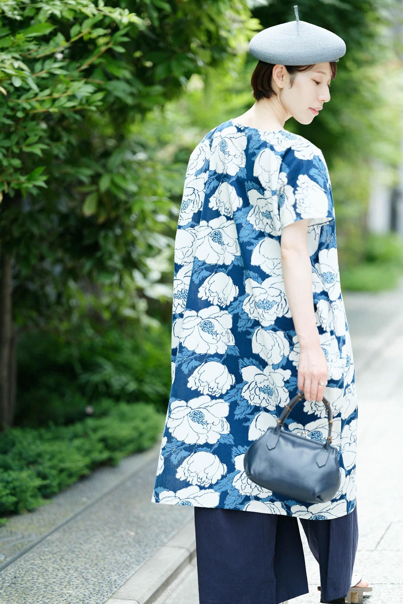 高島縮棉 20/20藍捺染長方形洋裝/牡丹華
