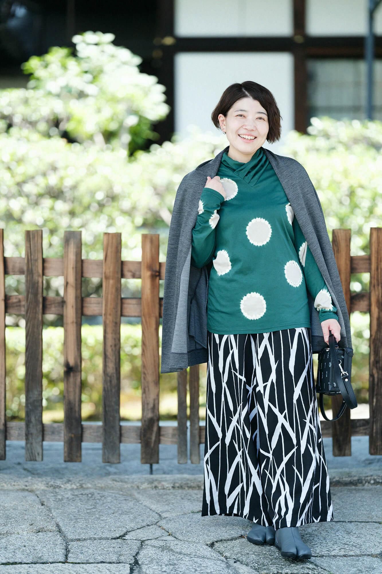 近清絞り 両面編（りょうめんあみ） 衿巻ジバン／水玉大（みずたまだ