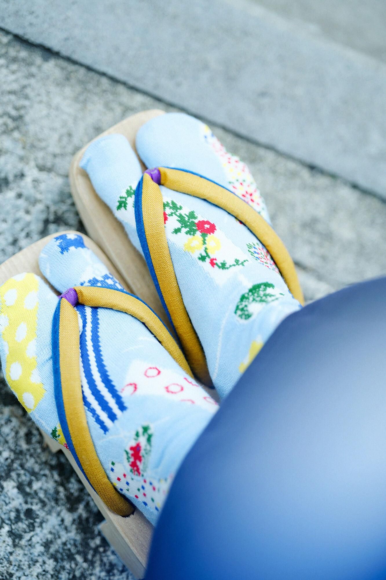 在Tabi袜子（脚踝长度）/风铃（男人和女人）下