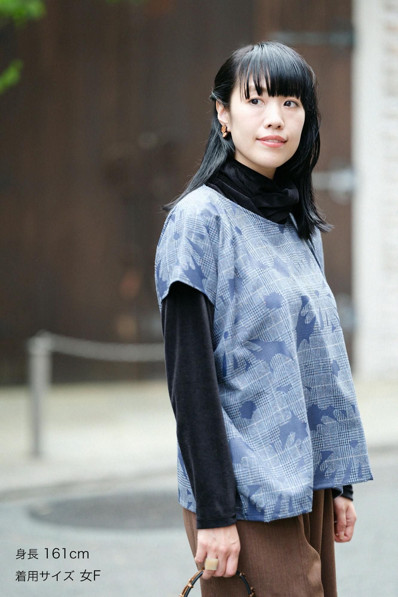 【net limited】Houndstooth Weave Square Top / Oraka Greyish Blue