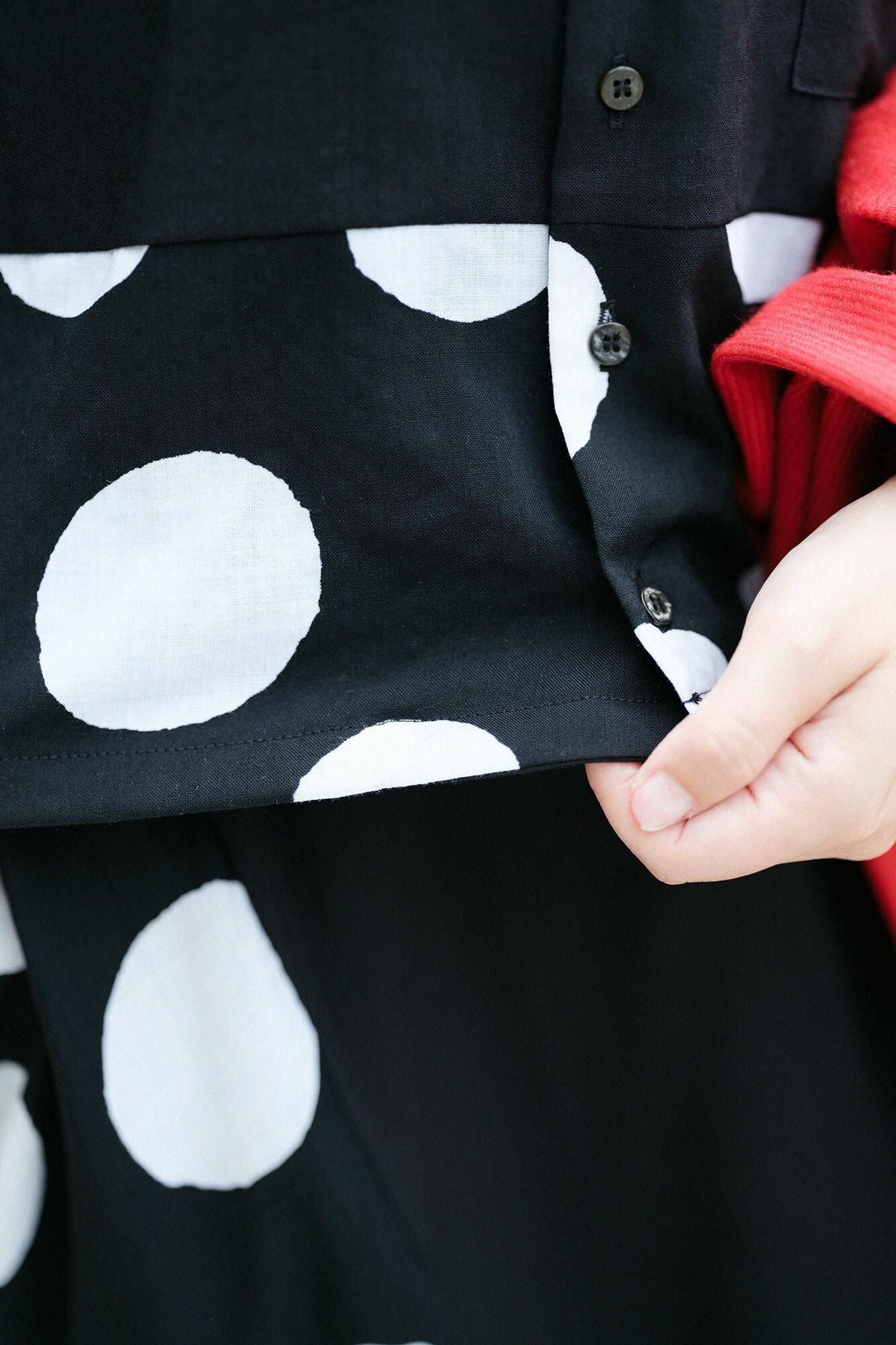 モスリン 開襟帯草衣（かいきんおびそうい）／濡羽色（ぬれば