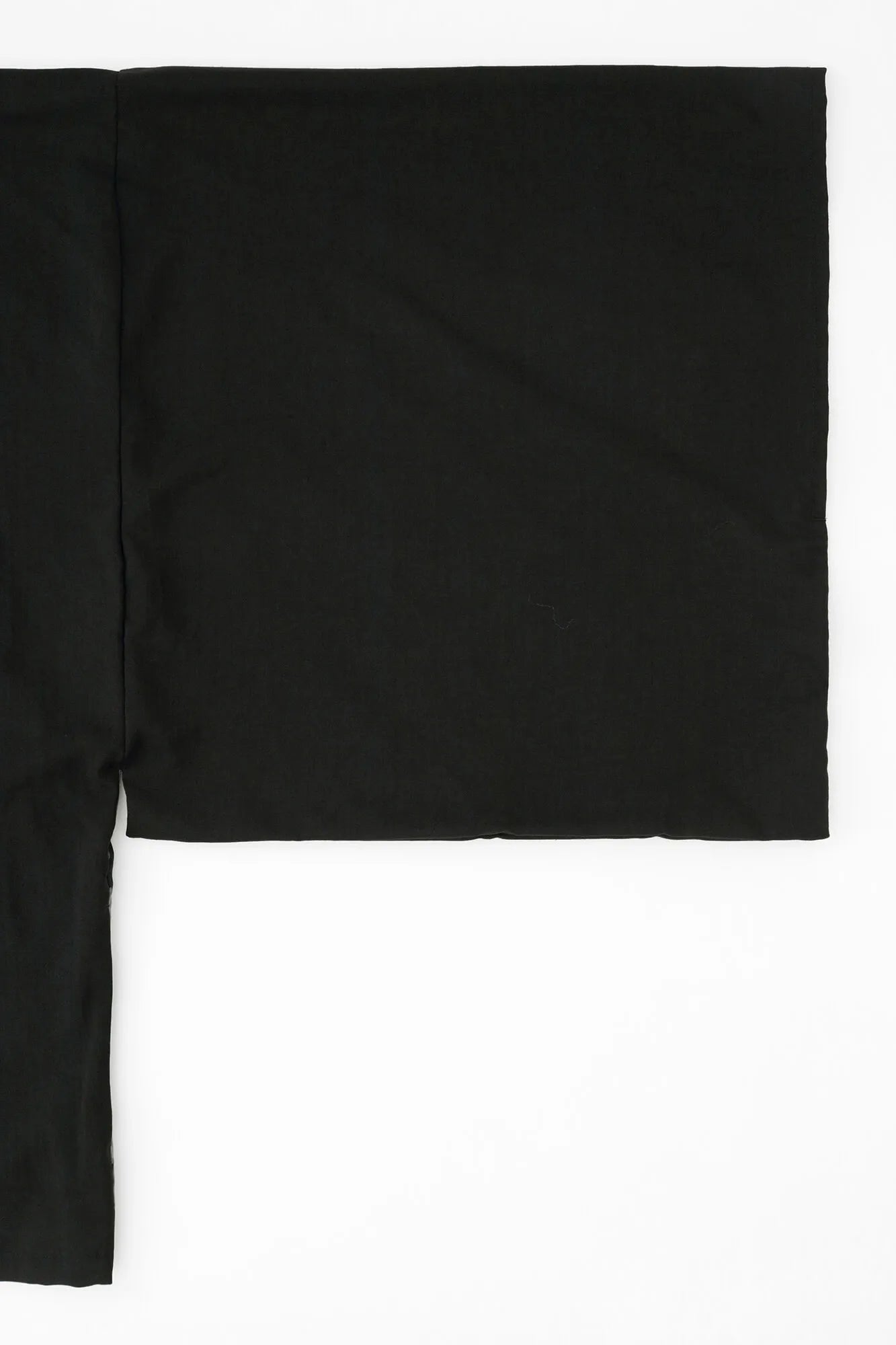 【net Limited】Muslin Wool Square Sleeve Fubi Cardigan Bi-color / Black×Decorative Metal Fittings 