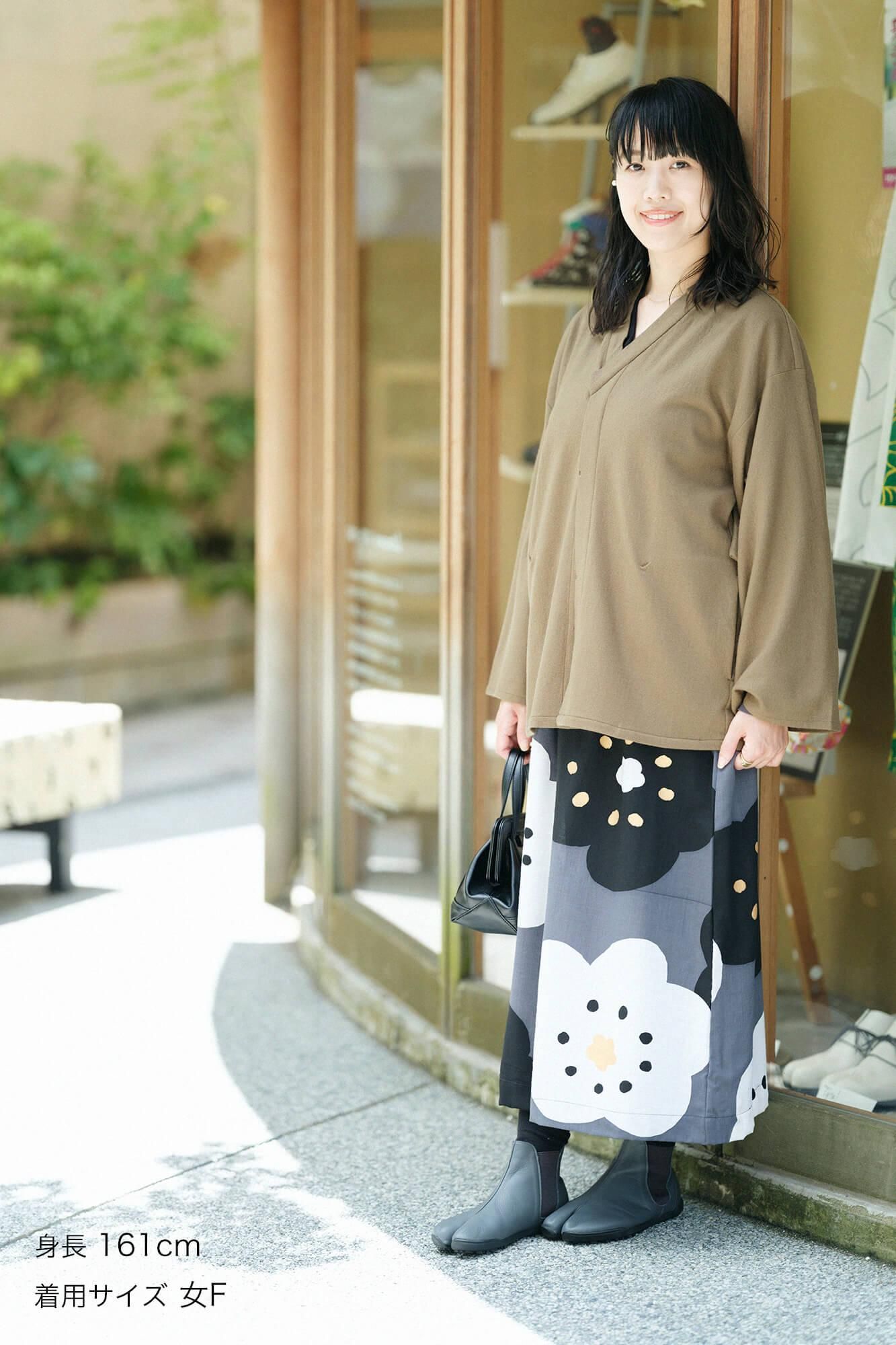 モスリン 双筒衣（そうとうい）／ほほえみ 濃灰（こいはい）