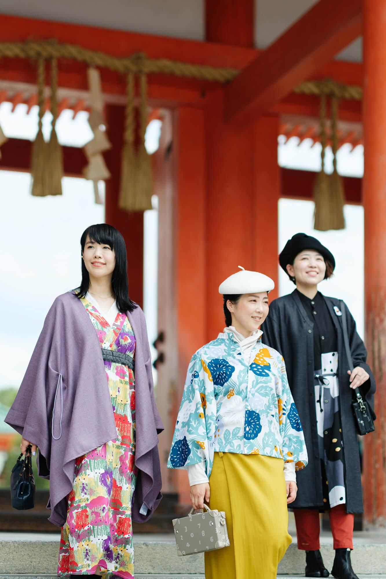 モスリン 薙刀かり衣（なぎなたかりごろも）／濡羽色（ぬれば