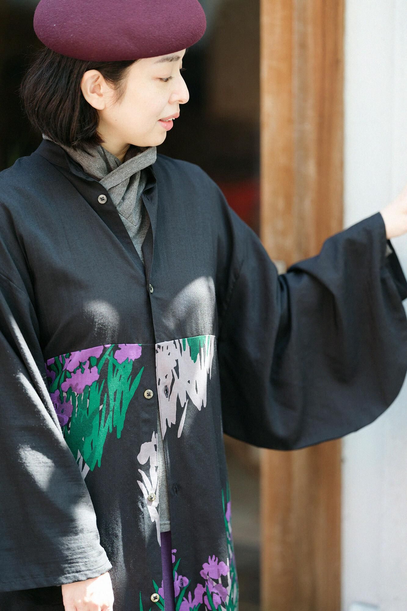 SOU・SOU モスリン 薙刀かり衣／濡羽色×光琳燕子花図屏風写し　Lサイズ モスリン 薙刀かり衣（なぎなたかりごろも）／濡羽色（ぬればいろ）×光琳（