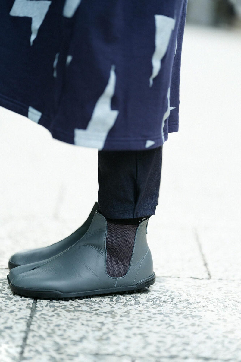 Side Gore Leather Split Toe Tabi Shoes Hiragana Sole