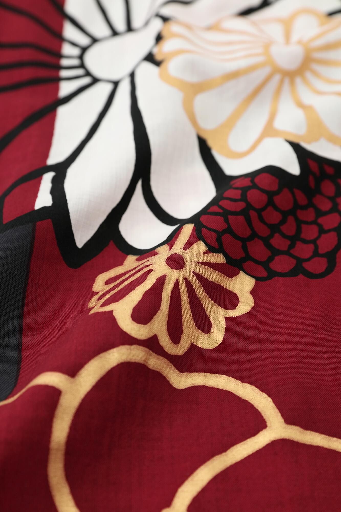 モスリン 草衣（そうい） 上（うえ）／金襴緞子（きんらんどんす）