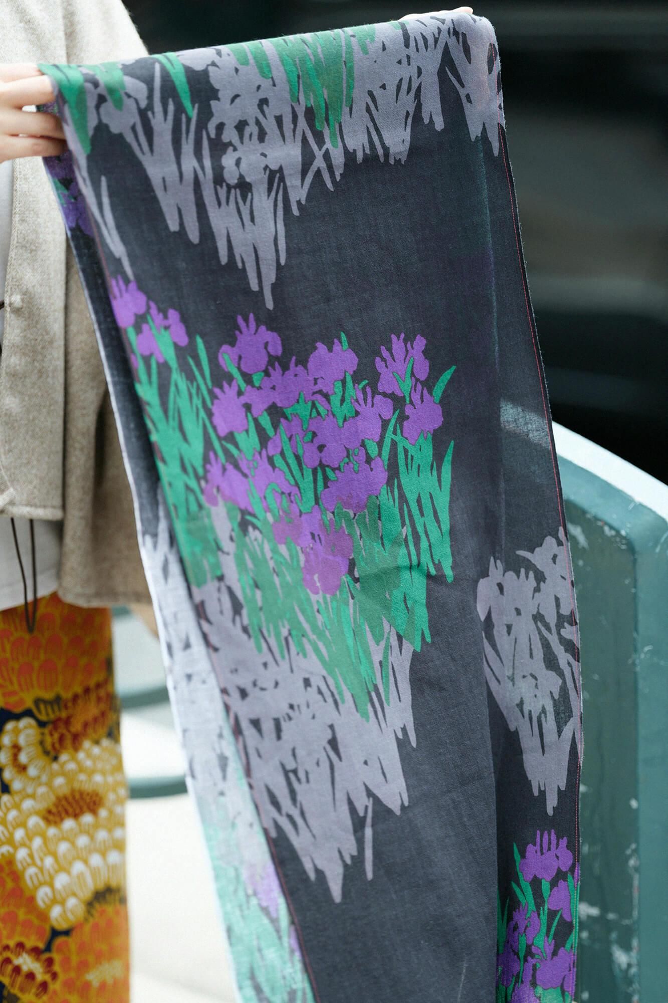 伊勢木綿 くびまき／光琳（こうりん） 燕子花図屏風（かきつばたずびょうぶ） 写し（うつし）