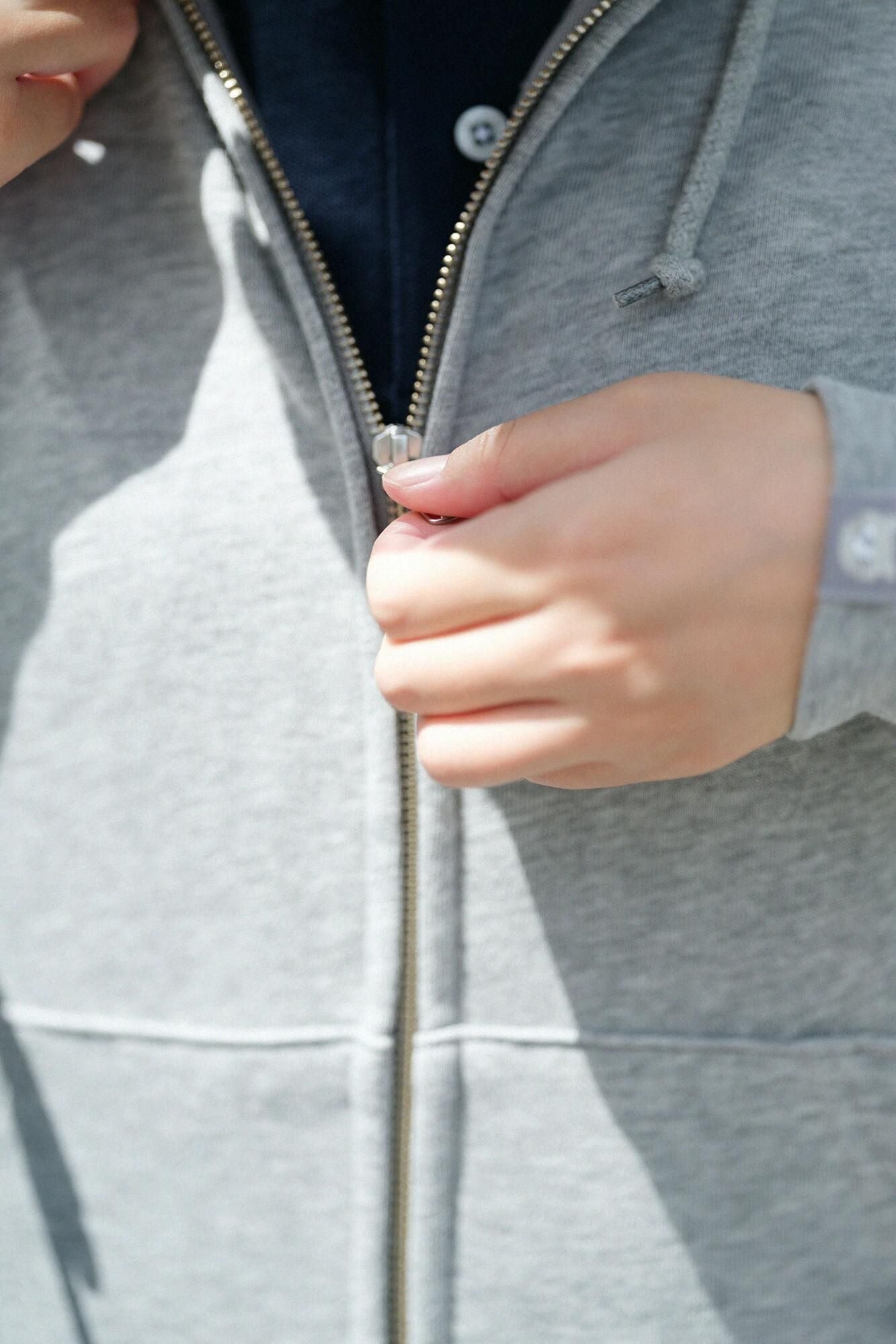 SO-SU-U十數deportare ZIP UP運動帽T [9.7]／混灰色