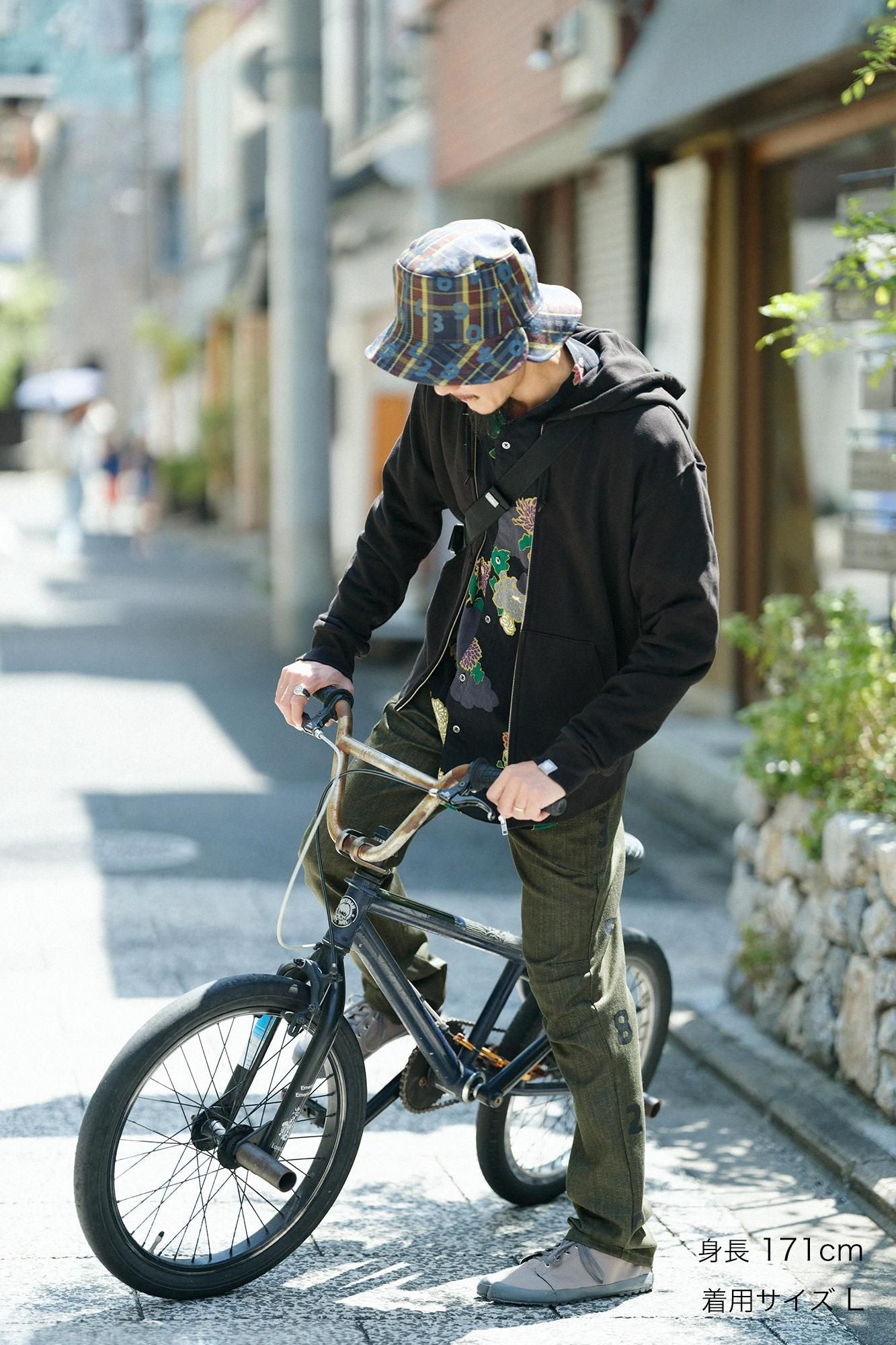 SO-SU-U デポルターレ ZIP UP スウェットパーカー[9.7]／ブラック