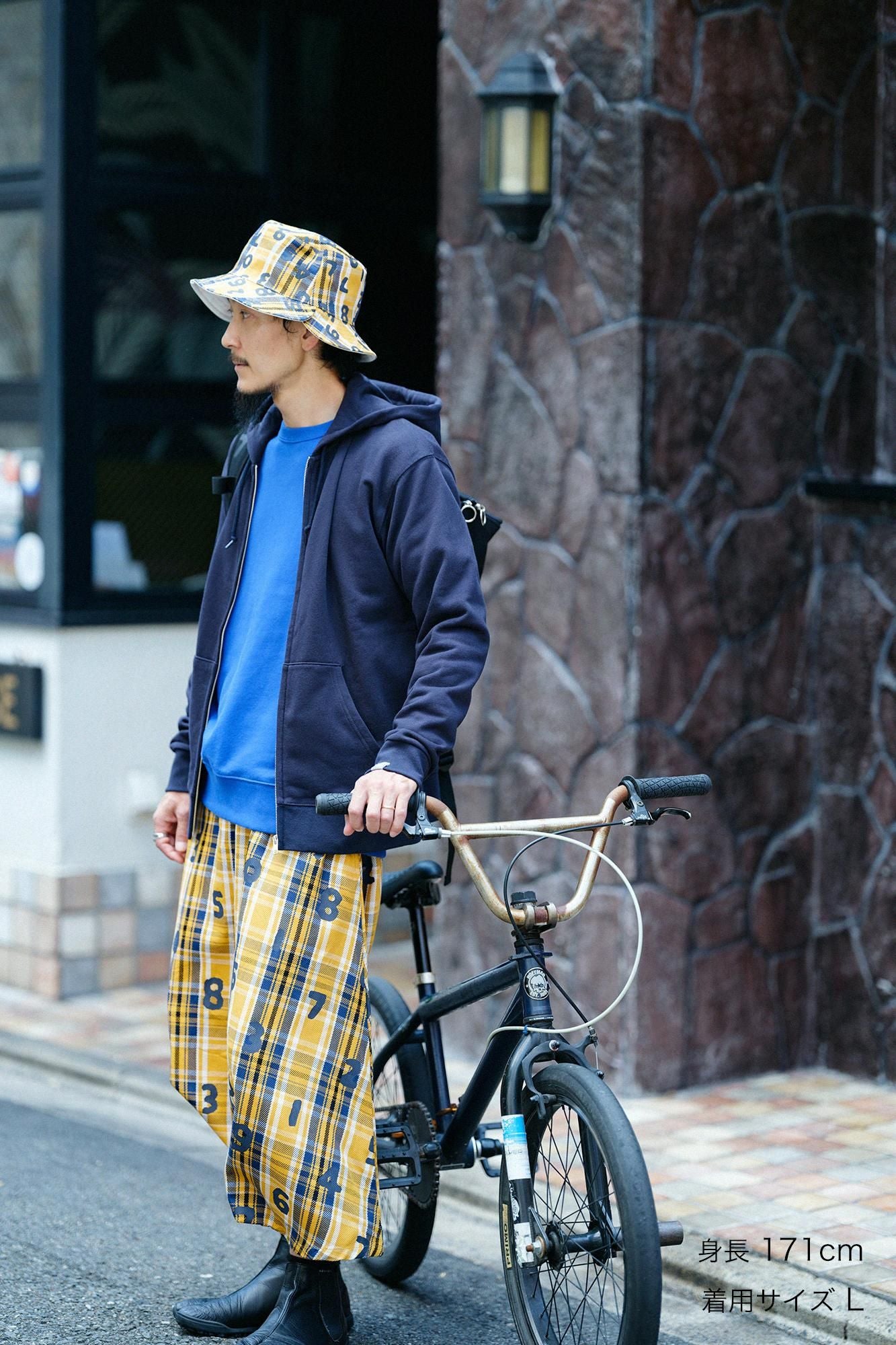 新品  SOU・SOU 裏毛 パーカー コラボ SO‐SU‐U 裏起毛フリース ZIP UPパーカー／SO-SU-U 灰白色（かいはくしょく）