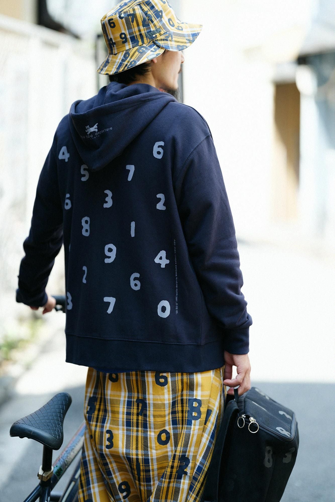 SO-SU-U驱逐拉链运动衫连帽衫[9.7]/Dark Navy