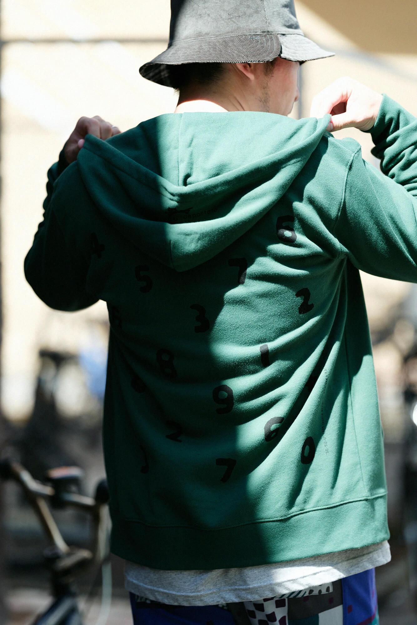 SO-SU-U十數deportare ZIP UP運動帽T [9.7]／常春藤綠