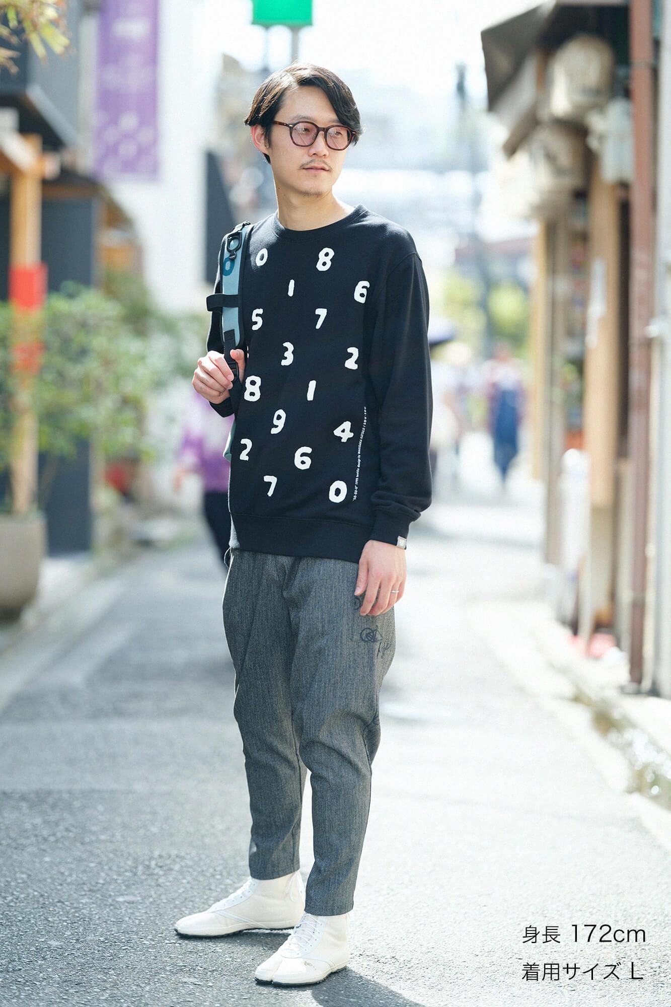 SO-SU-U 데포르타레 스웨트 셔츠 [8.4]/Black X White