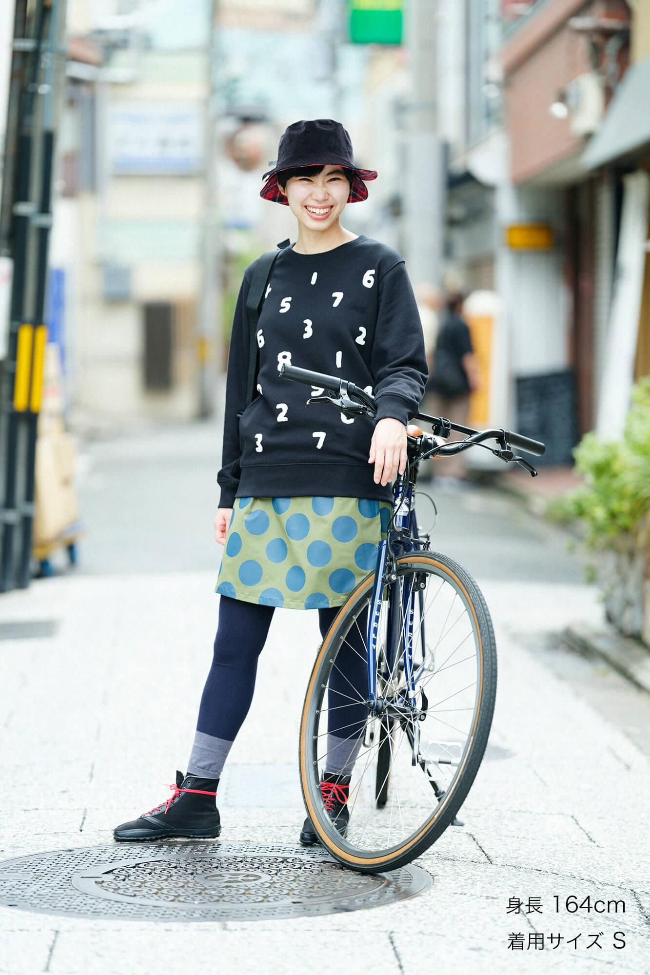 SO-SU-U 데포르타레 스웨트 셔츠 [8.4]/Black X White