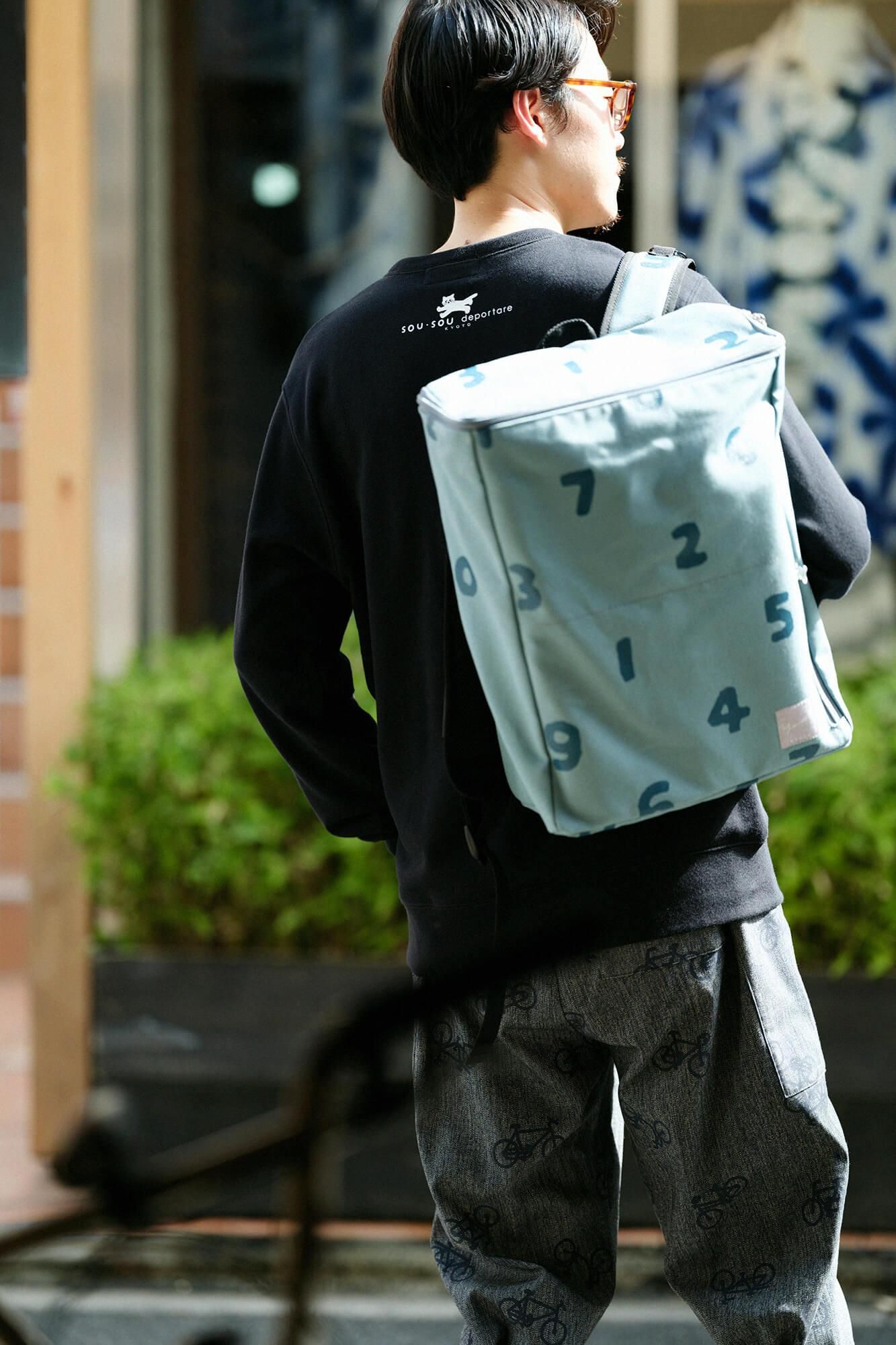 SO-SU-U 데포르타레 스웨트 셔츠 [8.4]/Black X White