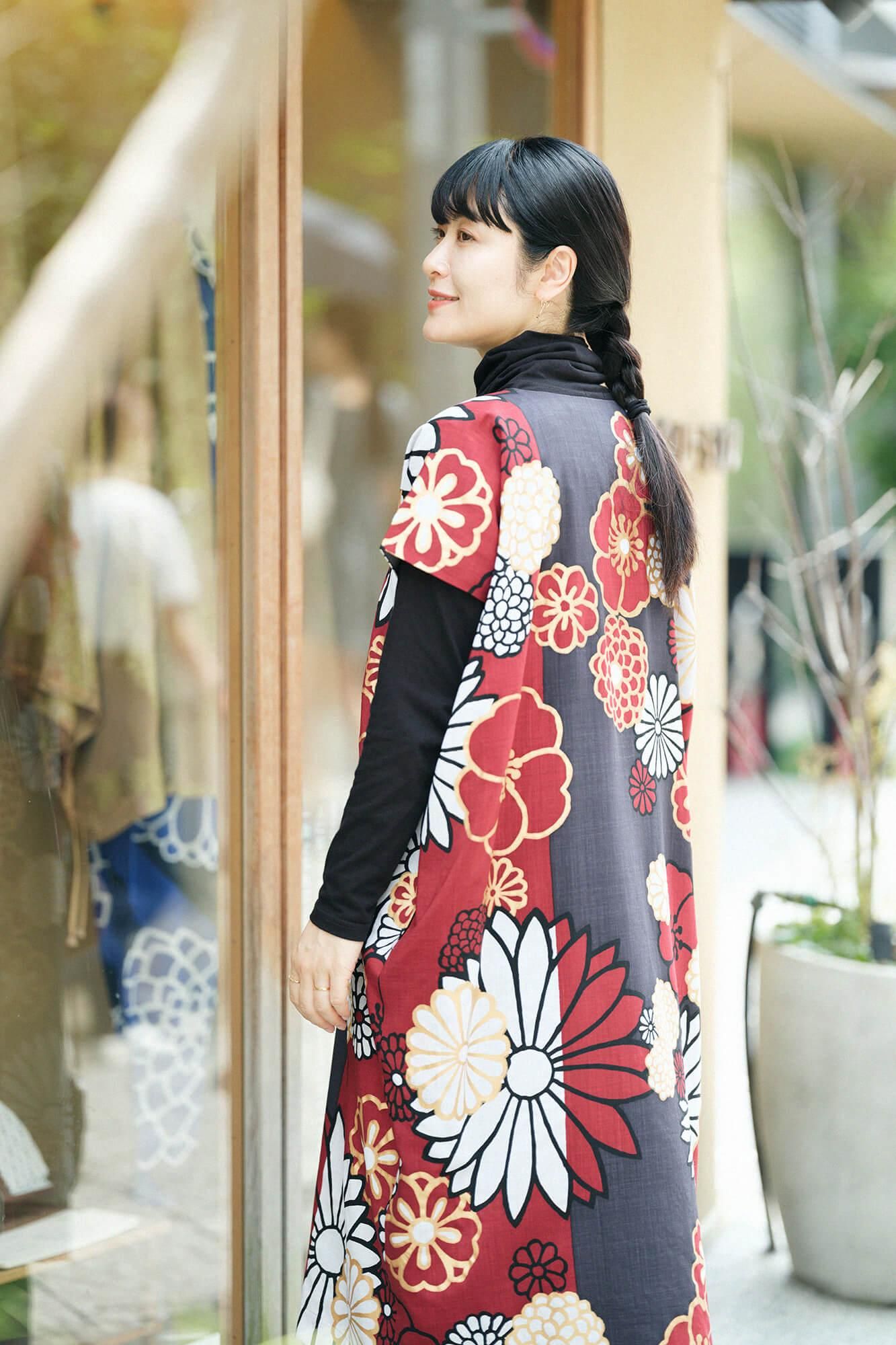 Muslin Wool Rectangular Dress / Gold Damask