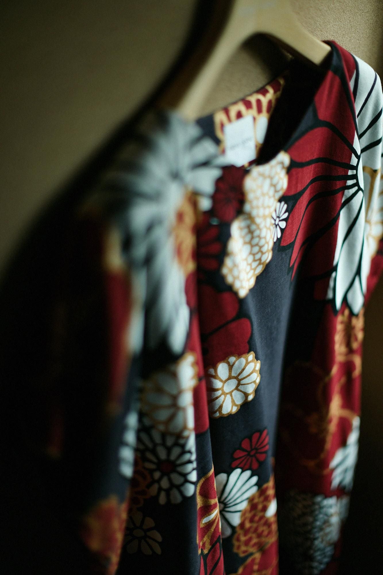 Muslin Wool Rectangular Dress / Gold Damask