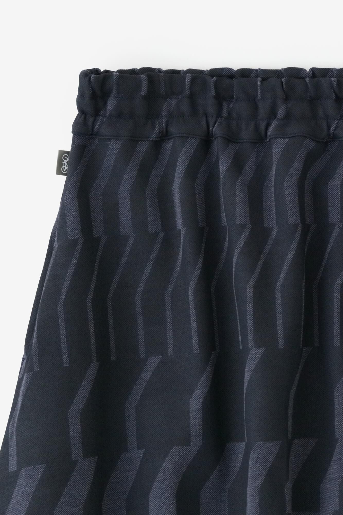 Soft Thermo(R)斜紋針織大文字山 飛鼠褲／漸段 灰藍色