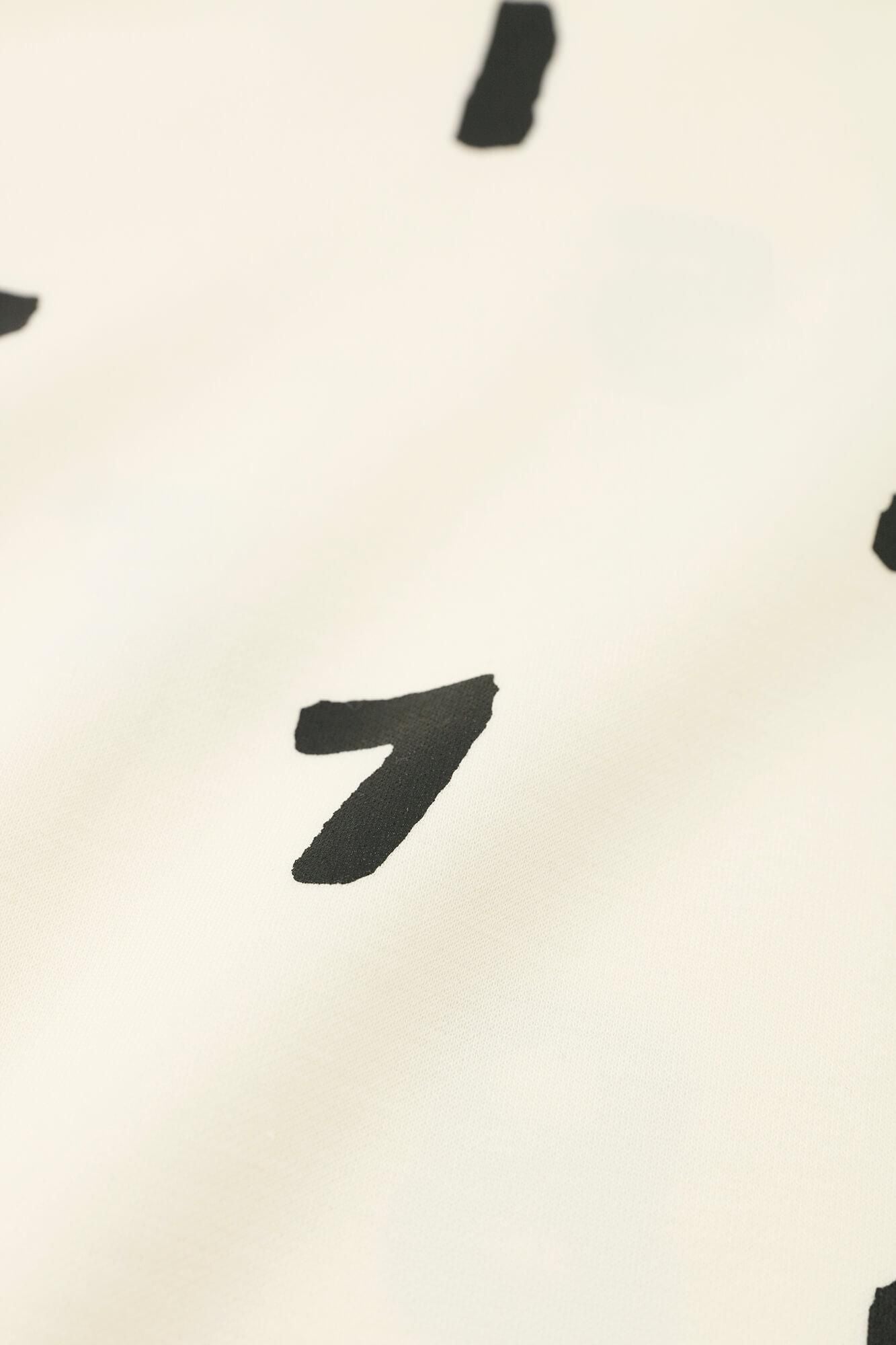 【net限定】ダンボールニット 型ぬき長袖Tシャツ／SO-SU-U上下（しょうか） 生白（きじろ）