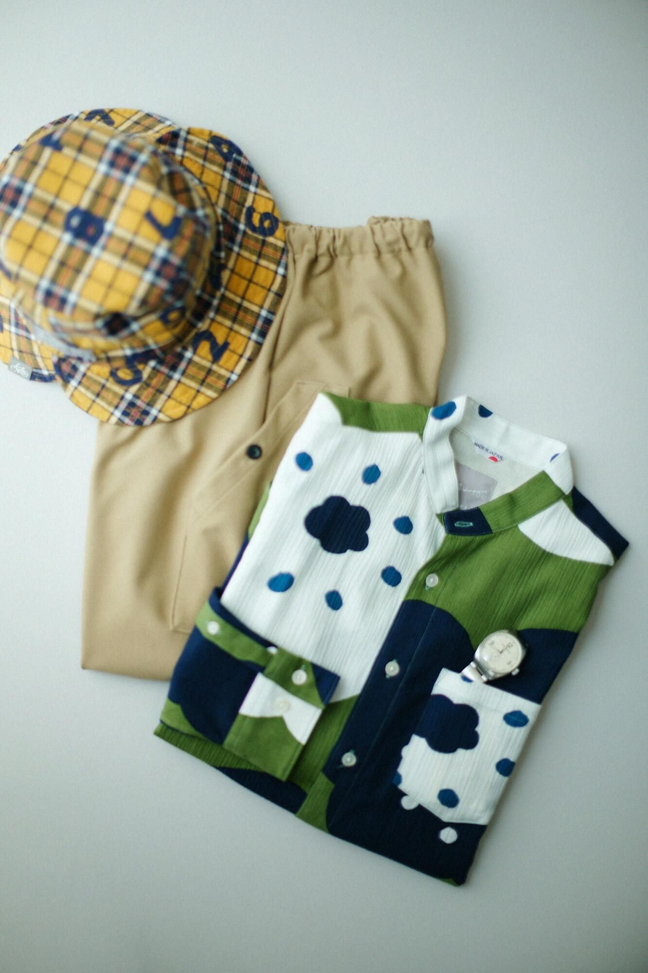 Chapeau de vélo réversible / chèque jaune x so-su-u