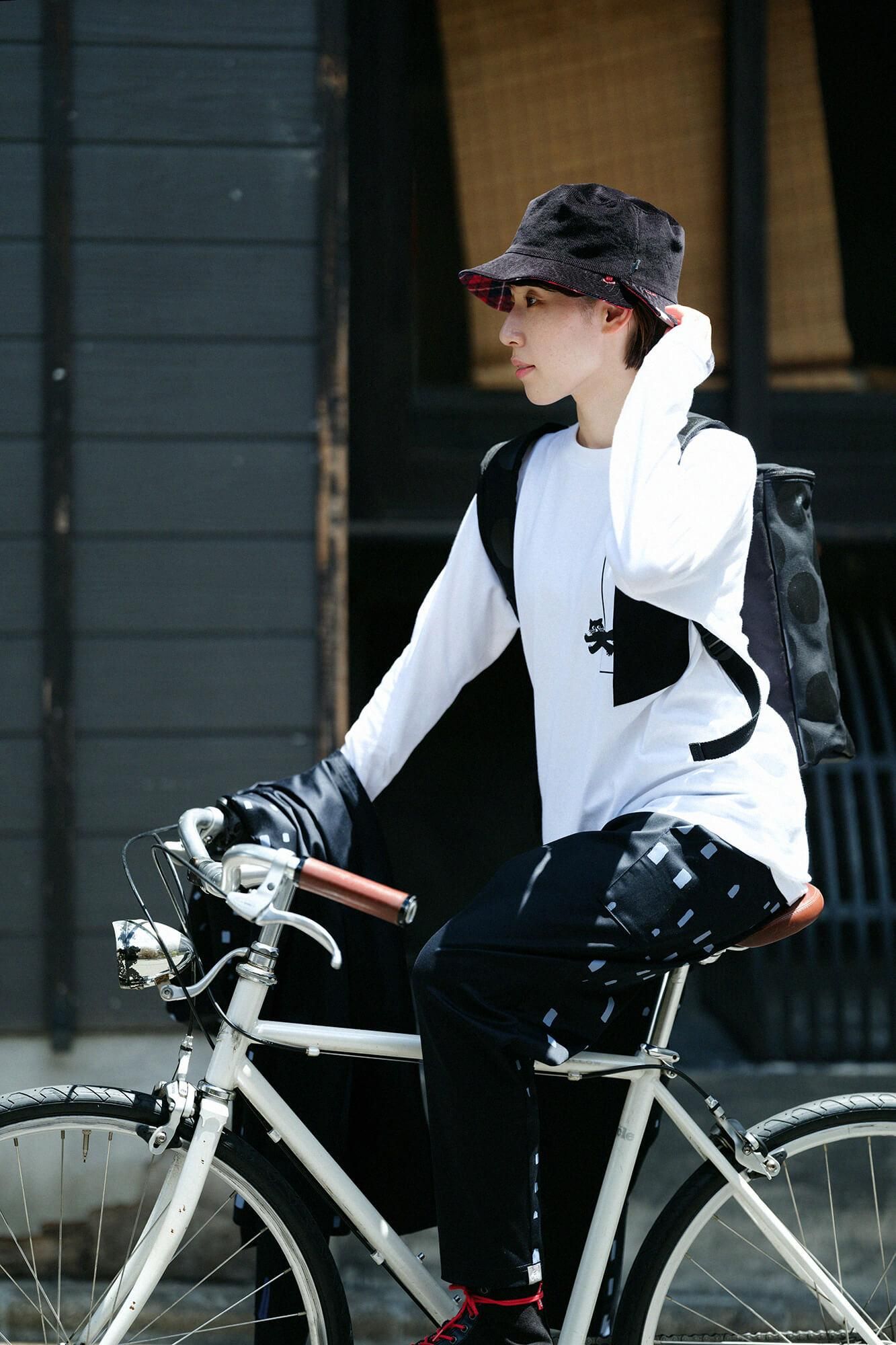 長袖 escape ポケットTシャツ[5.6]／ホワイト