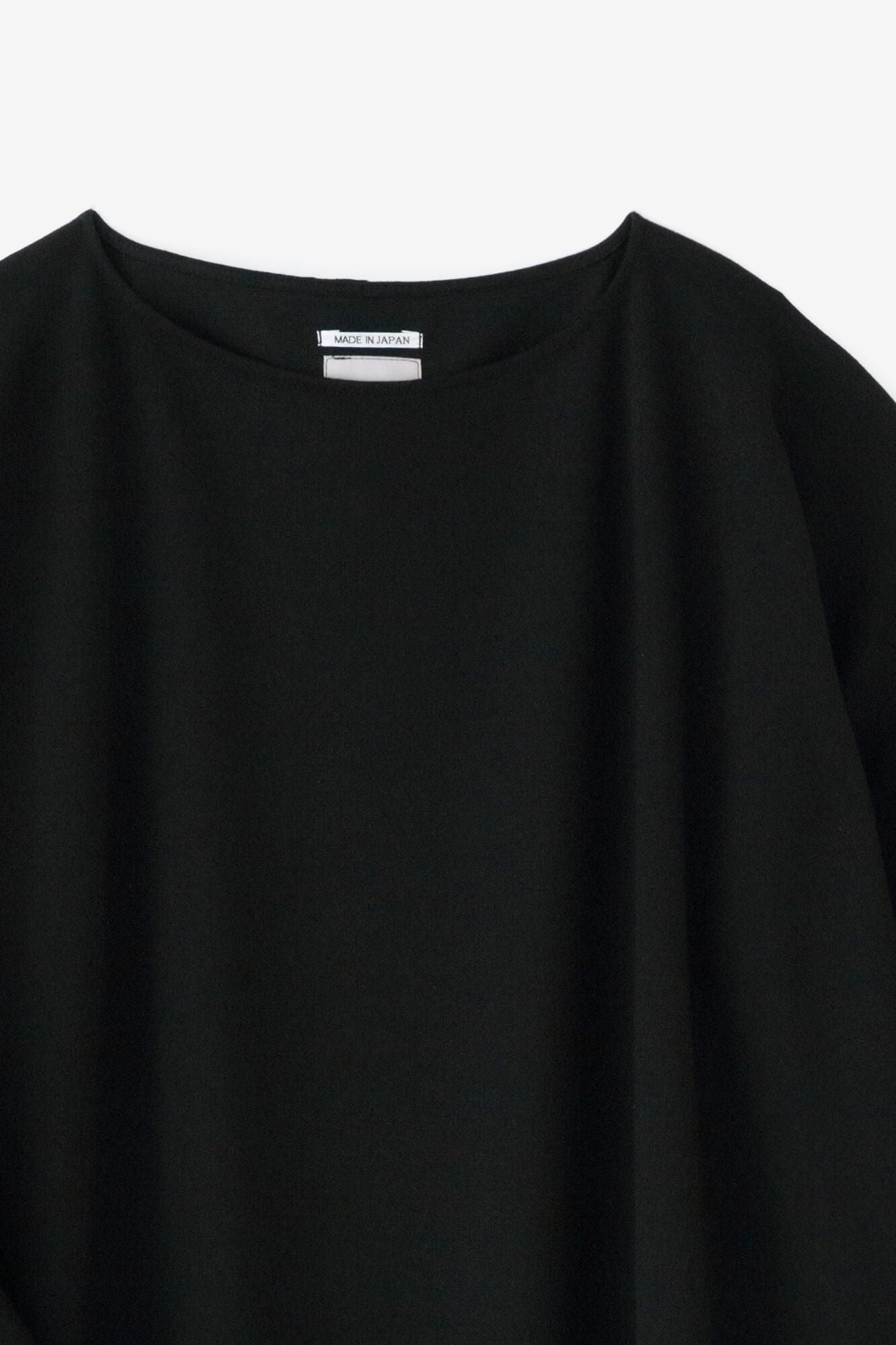 羊毛混合打孔roma船颈L/S连衣裙/湿羽毛颜色（Nuarairo）