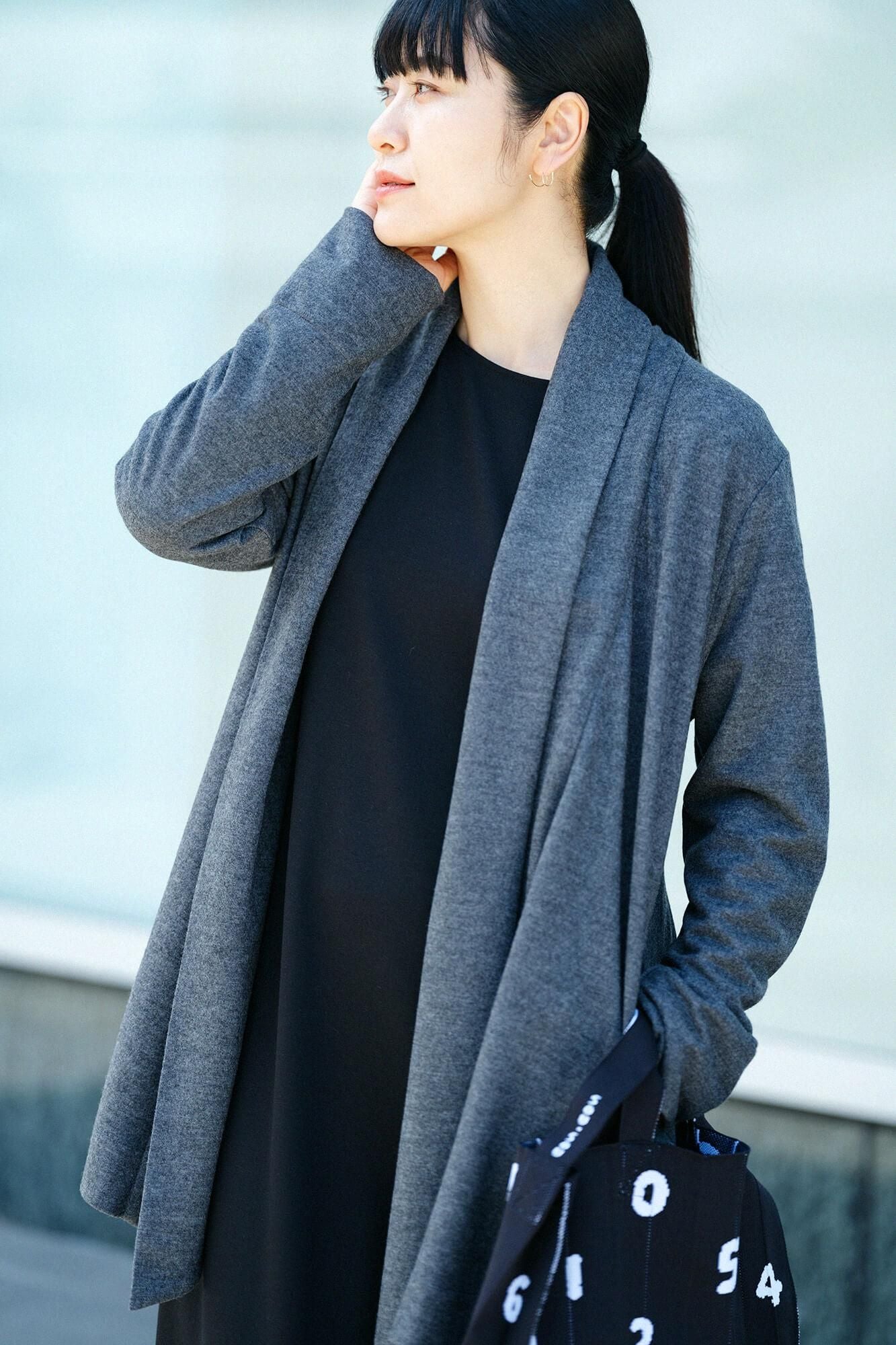 羊毛混合打孔roma船颈L/S连衣裙/湿羽毛颜色（Nuarairo）