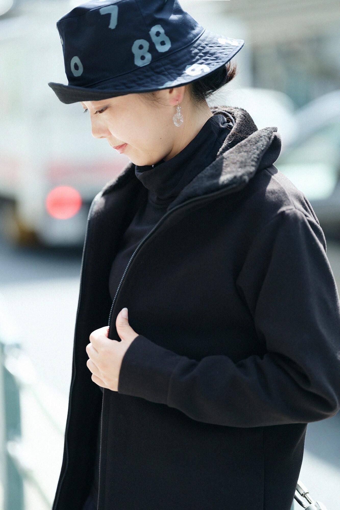 【官網限定】麥爾登立領外套/黑色× SO-SU-U十數