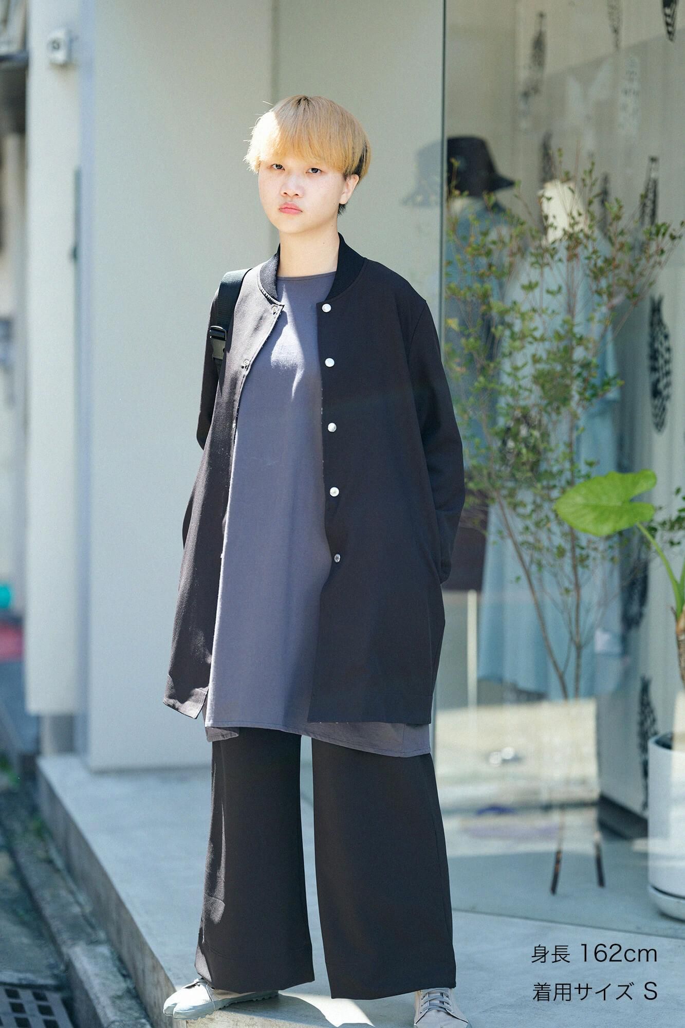 【net限定】リバーシブルブルゾン／濡羽色（ぬればいろ）×環繋ぎ矢車文（かんつなぎやぐるまもん） 写し（うつし）