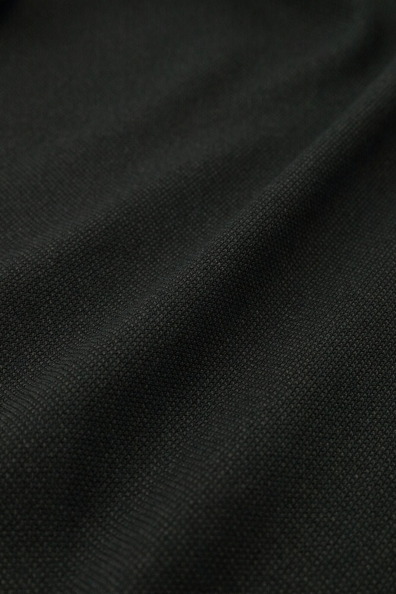 多樣織V領 輕型外套/黑色