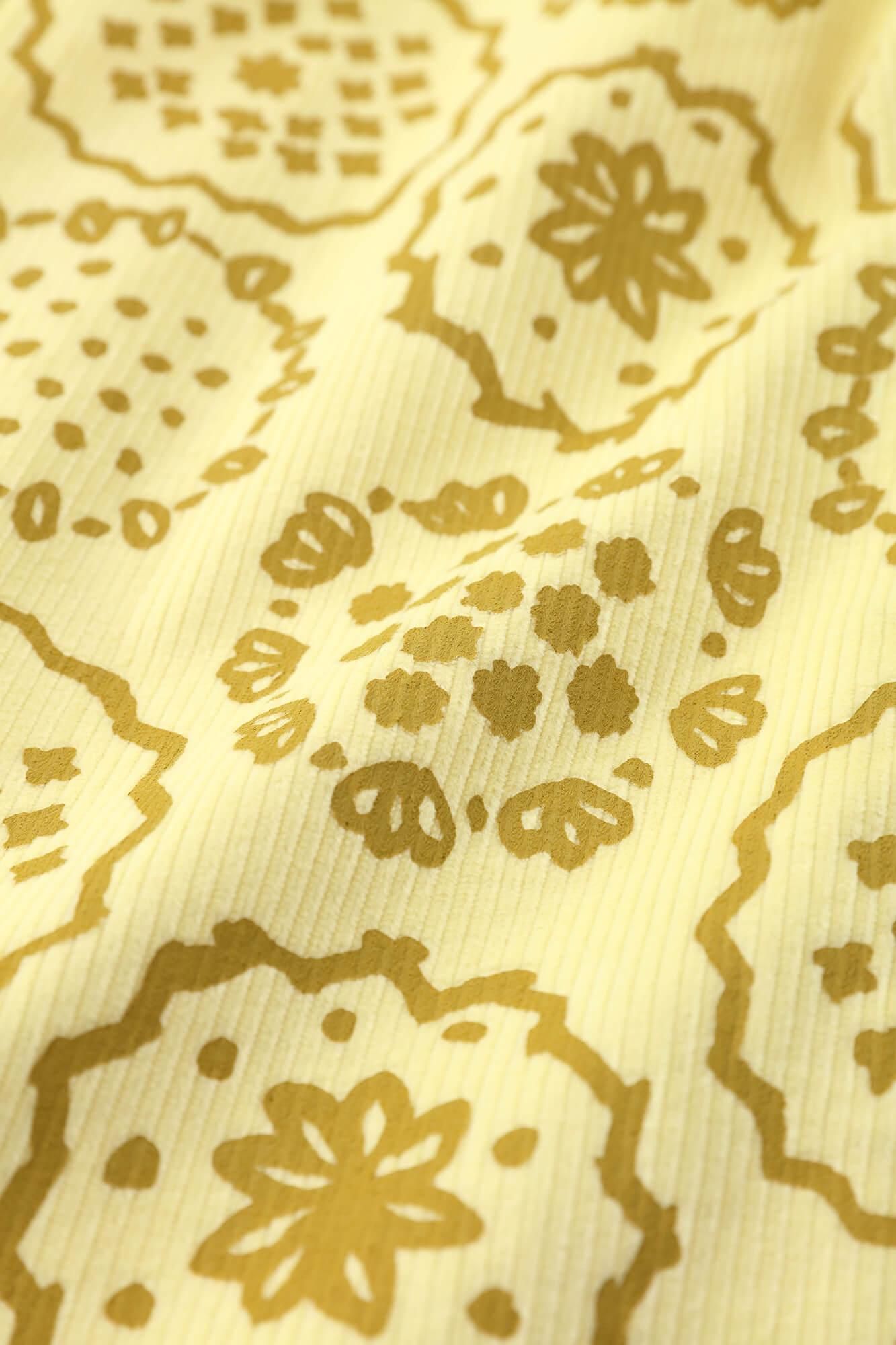 ●燈芯絨 圓弧袖貫頭衣／花刺繡 淺黃色