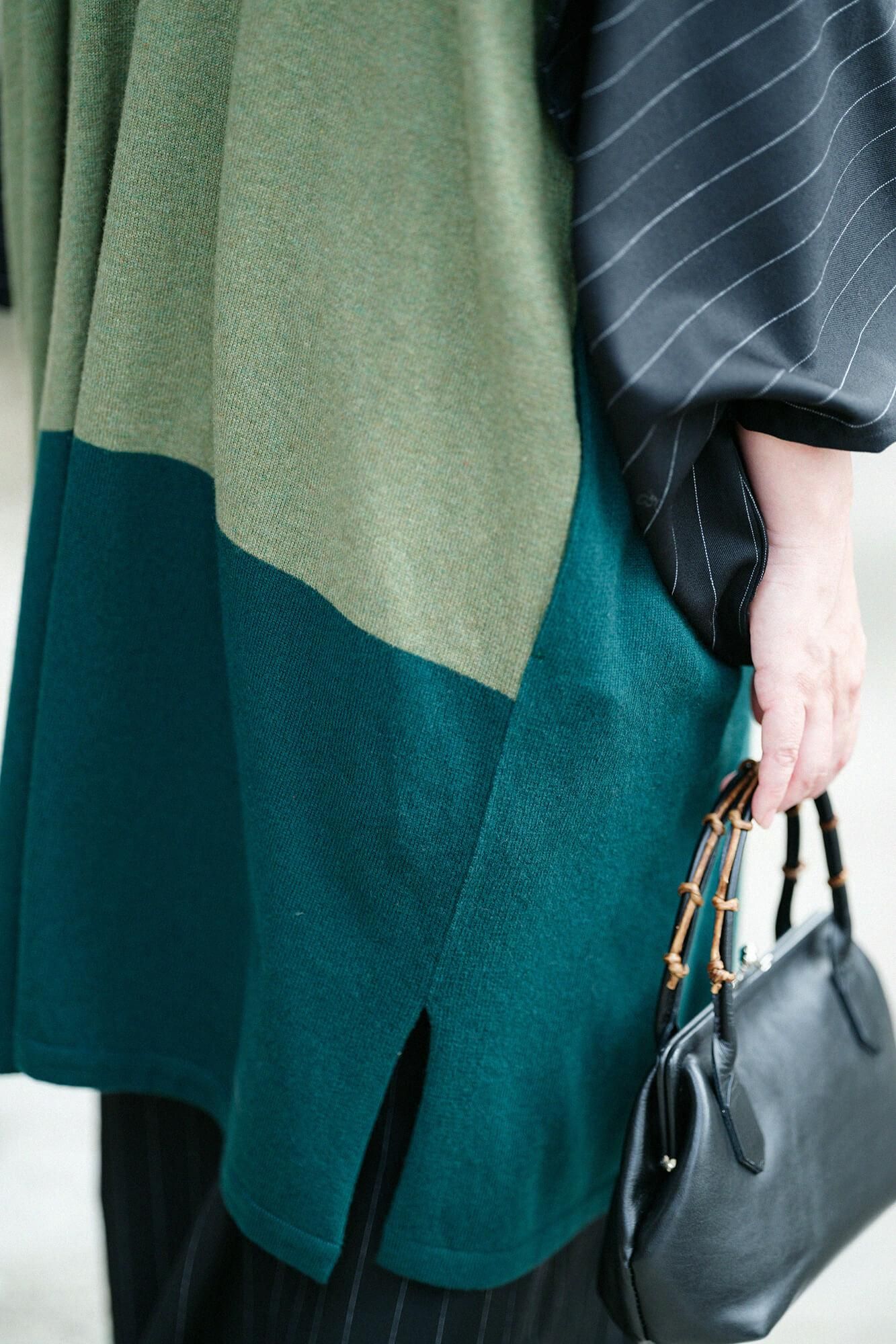 SOU・SOU×ALPHA Cashmere Blended Rectangular Long Open Vest Bi-color / Moss Green×Green