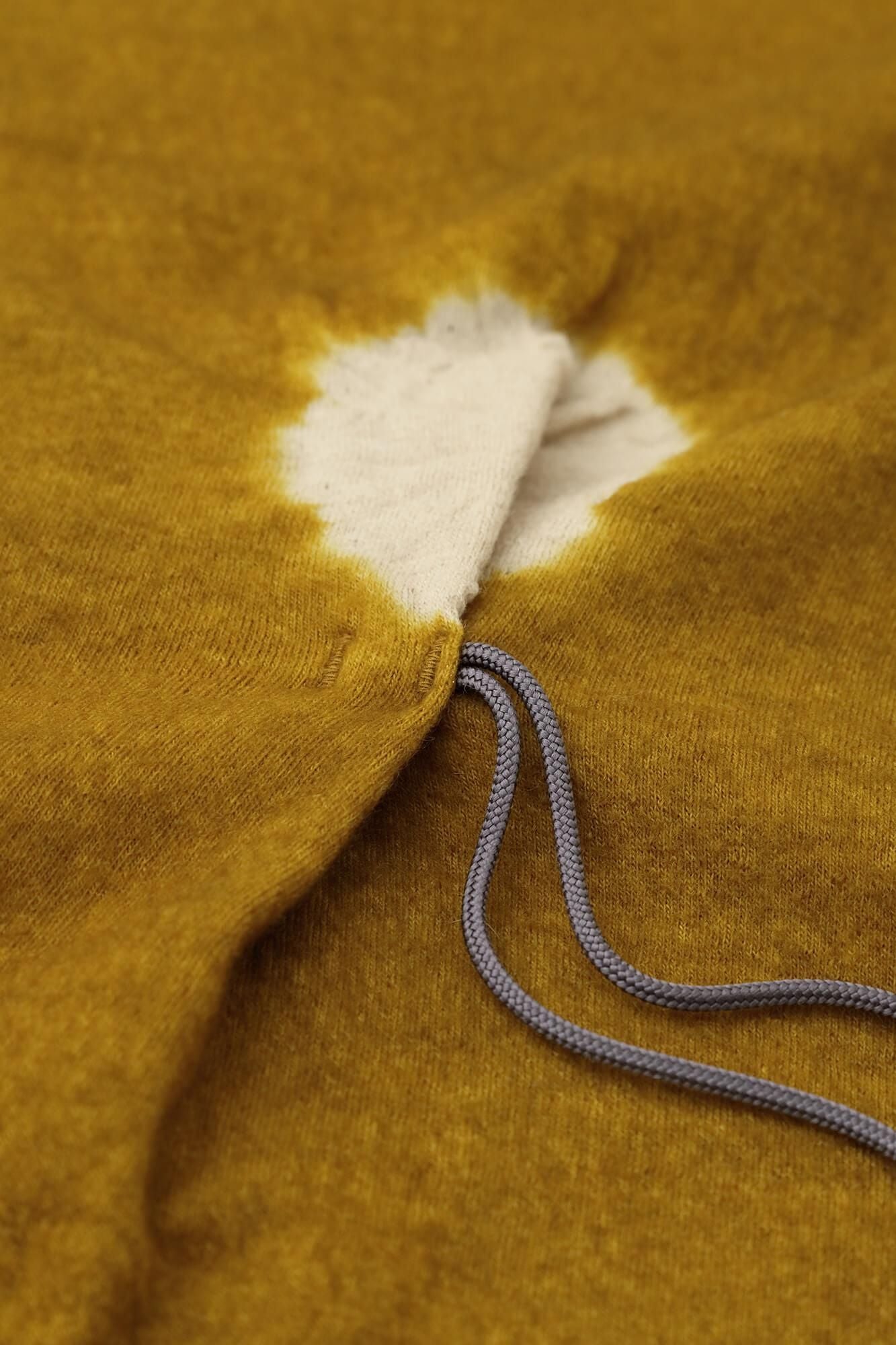 【net限定】近清絞り 梳毛（そもう） 強圧縮天竺（きょうあっしゅくてんじく） きさらぎ／水玉大（みずたまだい） 芥子色（からしいろ）×榛色（はしばみいろ）