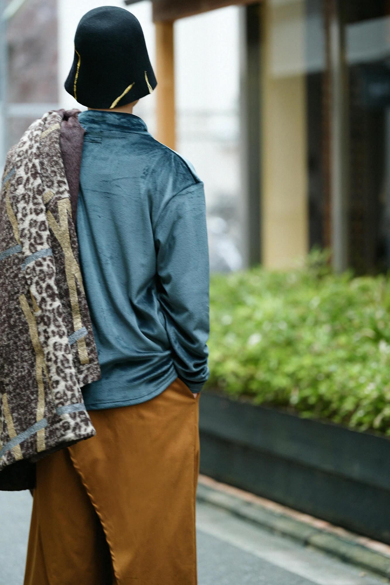 Bomber Heat (R) Velvet Knit Turtle Neck Shirt / Dark Green