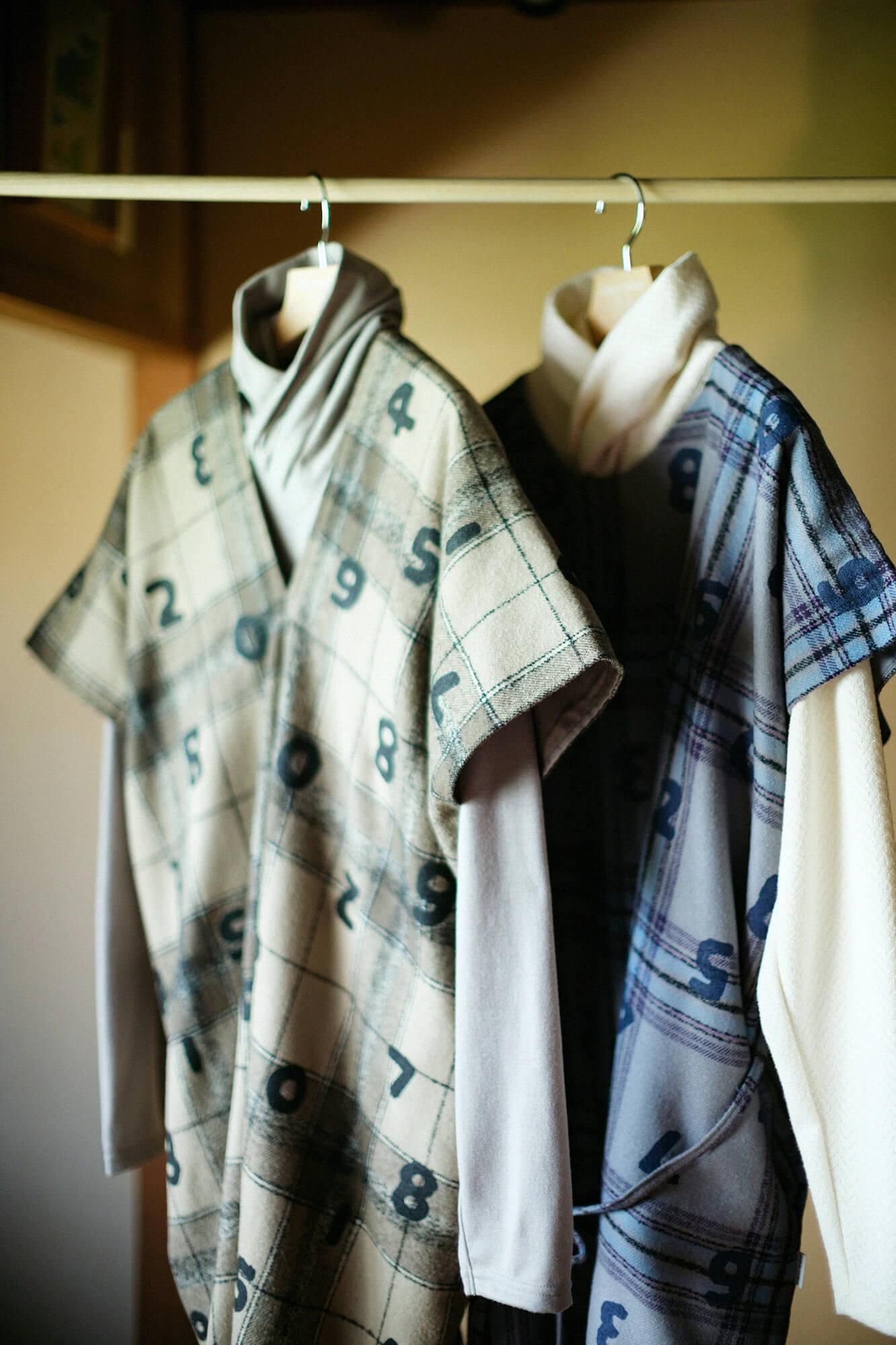 【online한정】소모 코우시오리 직사각형 원피스 후타츠미(둘)/SO-SU-U거꾸로 아쿠 이로