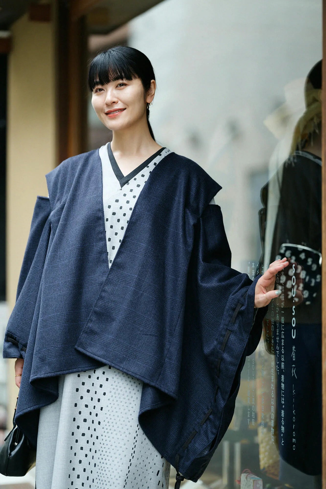 【net limited】Combed Yarn（So-mo) Double V-neck Kimono Dress／Hail Stripesand Blank Silver Grey