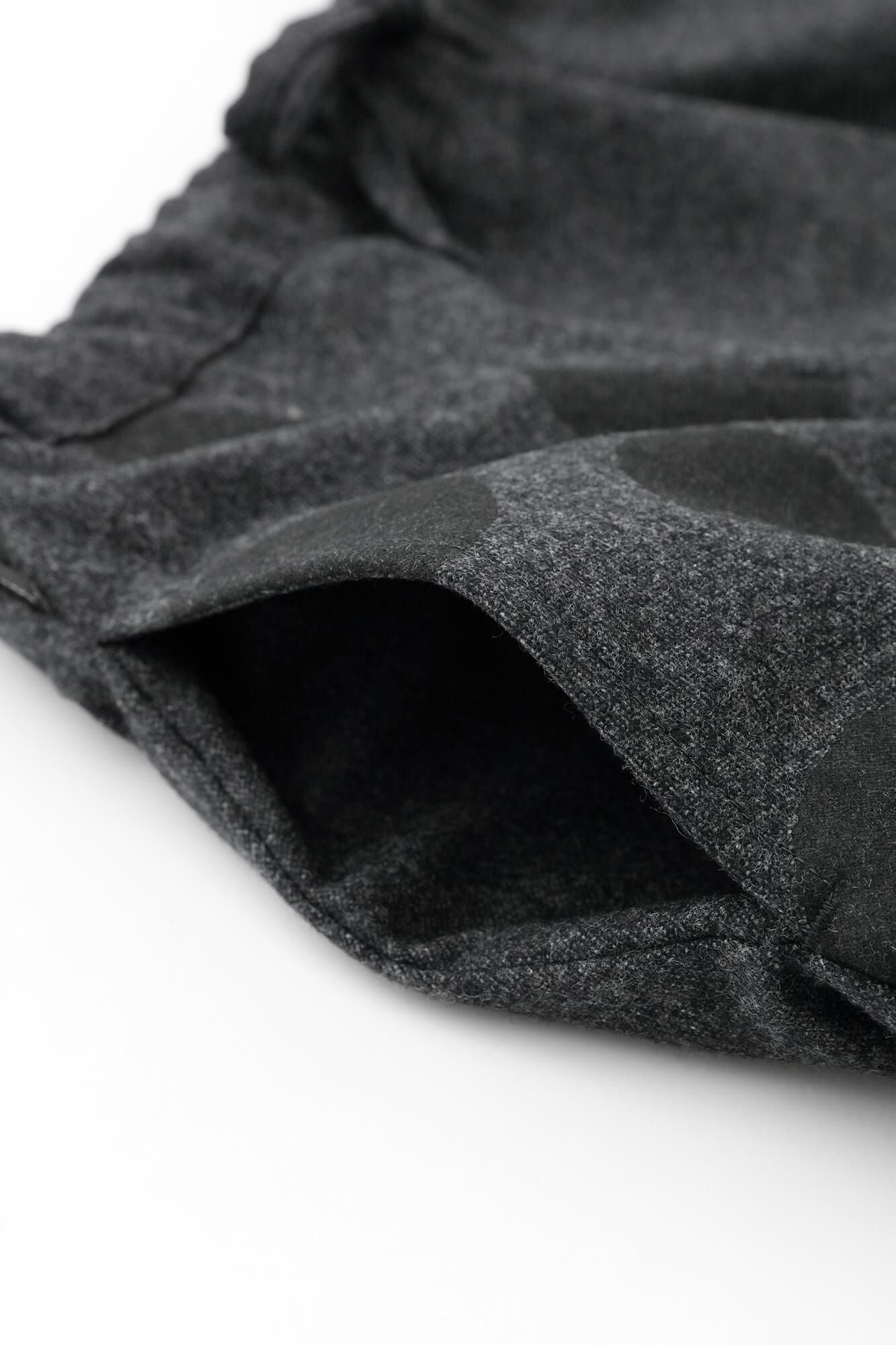 梳毛 富士（飛鼠褲）2.0／深灰色×圓點