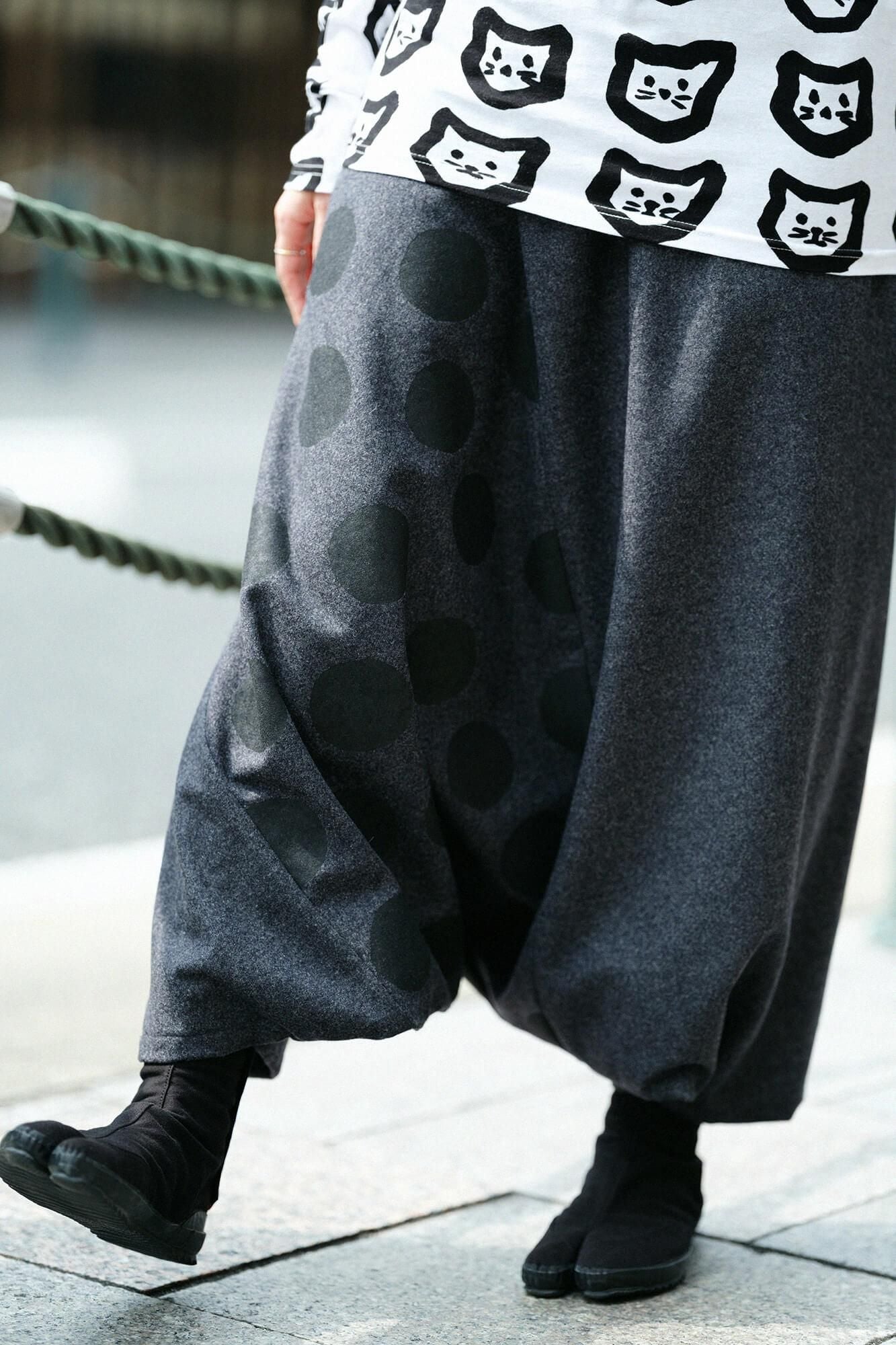 梳毛 富士（飛鼠褲）2.0／深灰色×圓點