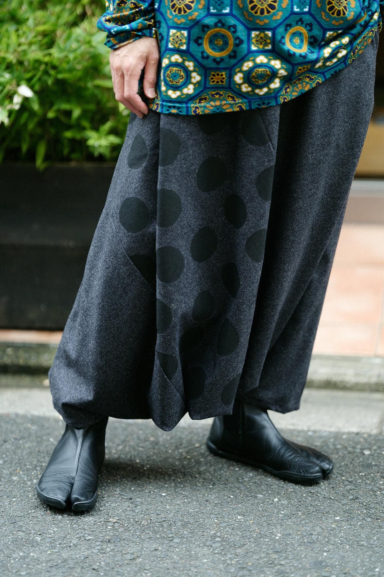 梳毛 富士（飛鼠褲）2.0／深灰色×圓點