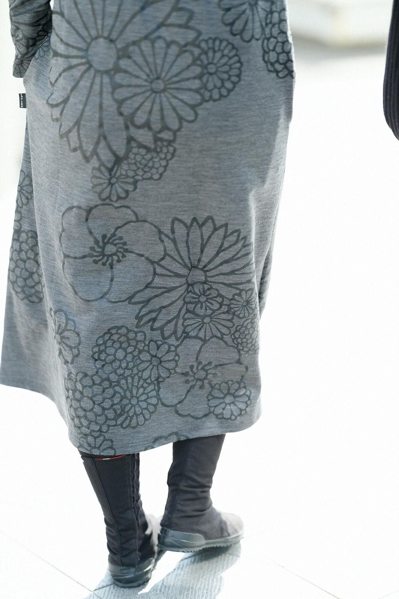 一回着　ソウソウ　梳毛（そもう） 筒下　金襴緞子 現在在庫切れ 一回着 ソウソウ 梳毛（そもう） 筒下 金襴緞子 現在在庫切れ