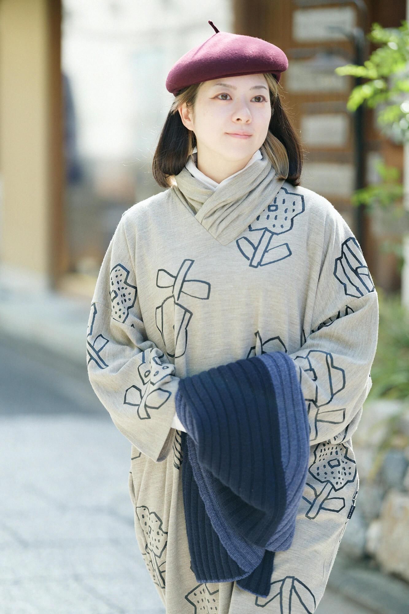 【美品】sou•sou 梳毛圧縮阿弥　半衿薙刀長方形衣 net限定】梳毛阿弥（そもうあみ） 衿巻薙刀長方形衣（えりまき