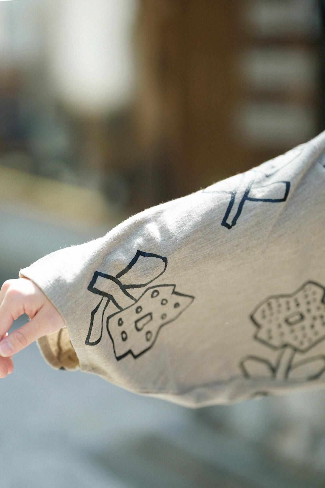 梳毛針織高領圓弧袖長方形洋裝/花苗 散花茅色