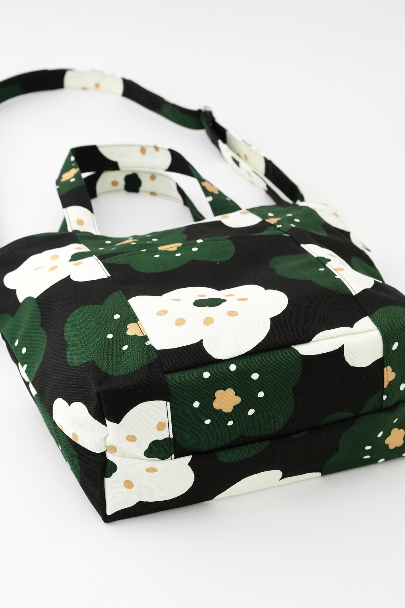 2WAY BIKE トート／ほほえみ 濡羽色（ぬればいろ）