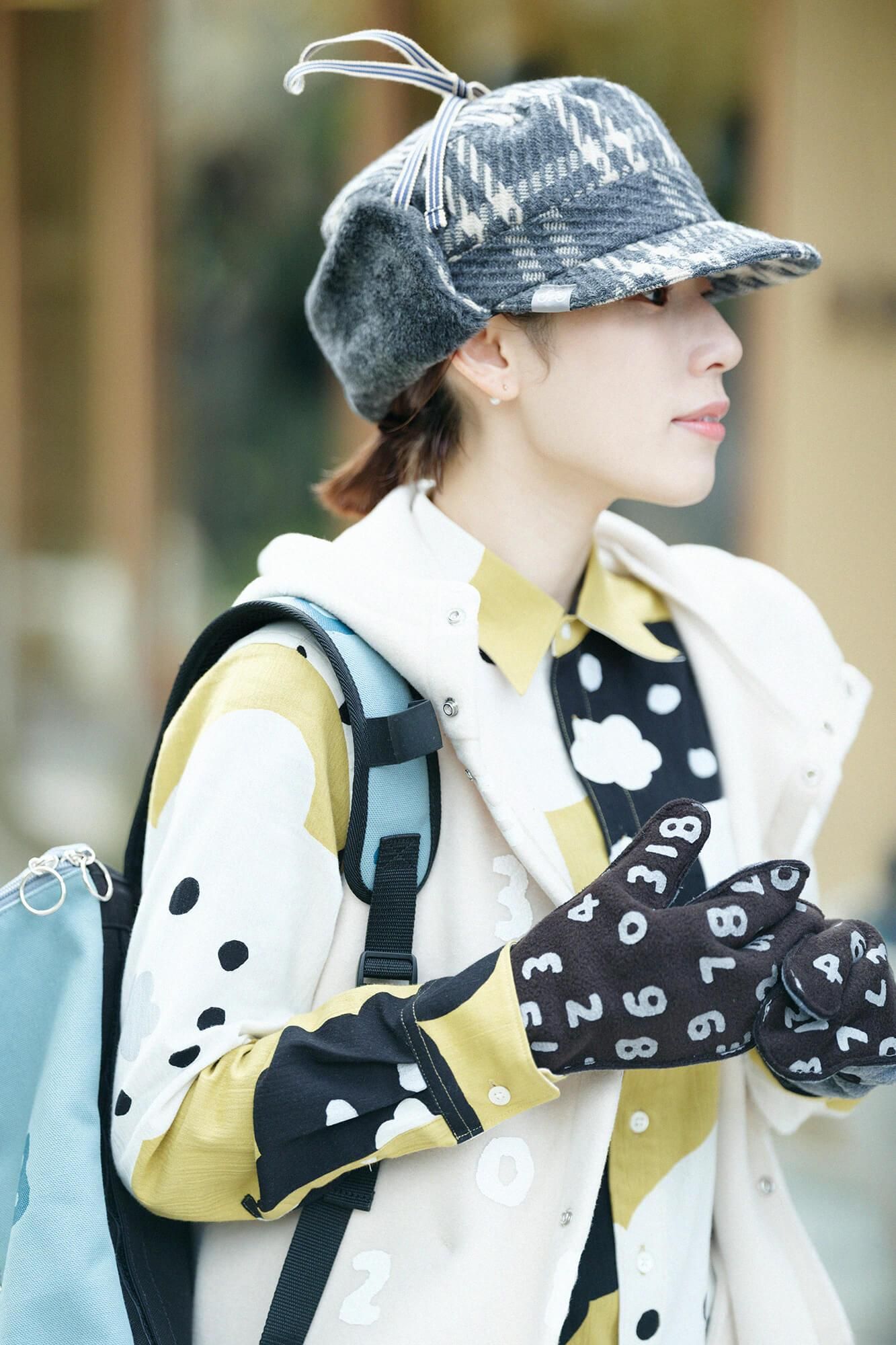 あっちグローブ touch／SO-SU-U昆（こん） 上下（しょうか） 濡羽色（ぬればいろ）