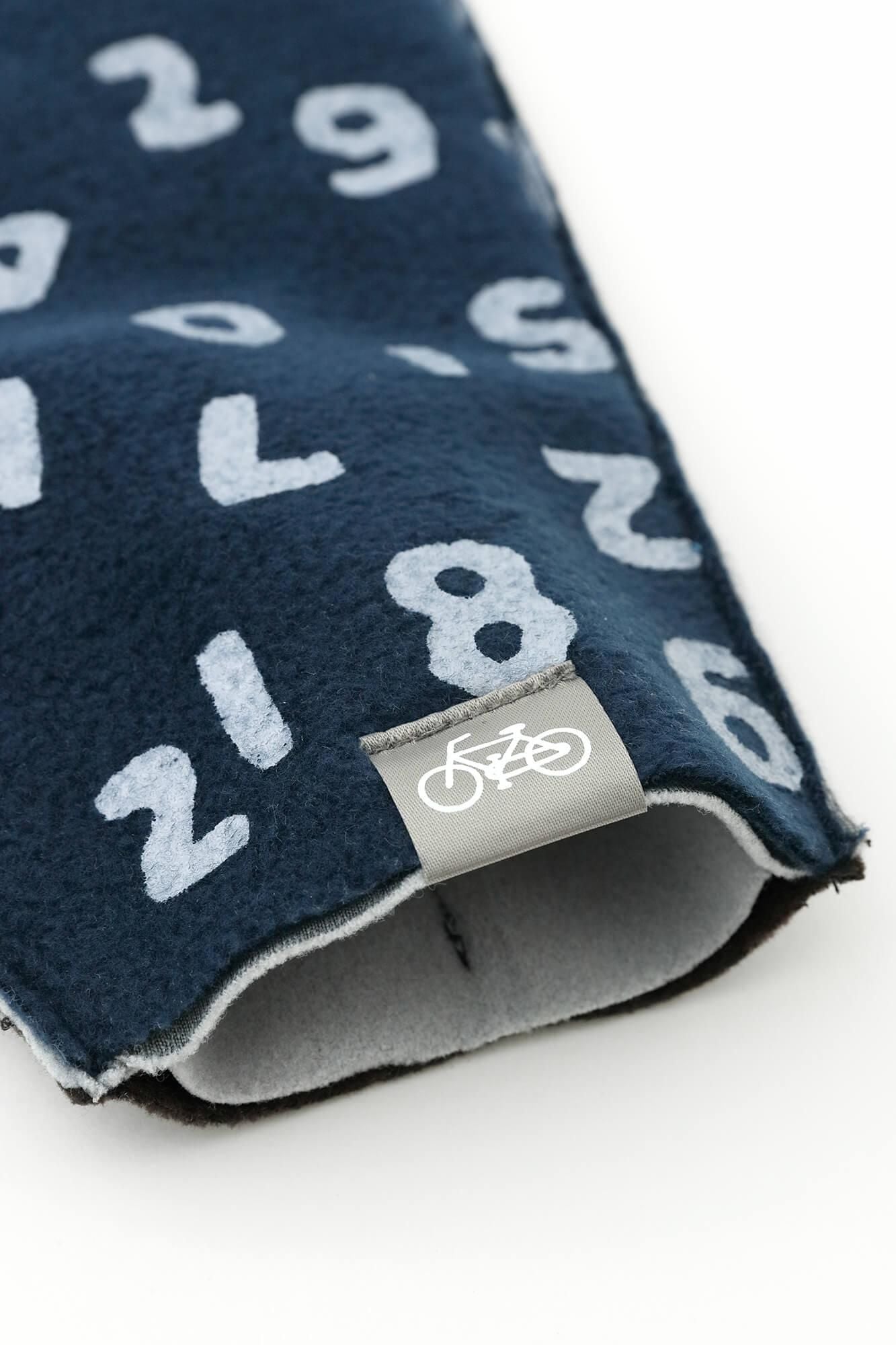 あっちグローブ touch／SO-SU-U昆（こん） 上下（しょうか） 濃紺（のうこん）