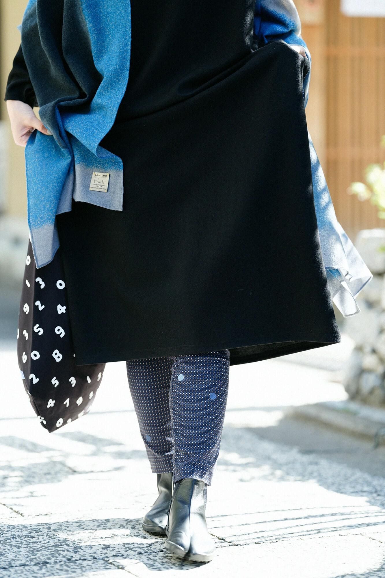 緹花針織菱小紋（Hishikomon）窄版細腿褲/山水玉