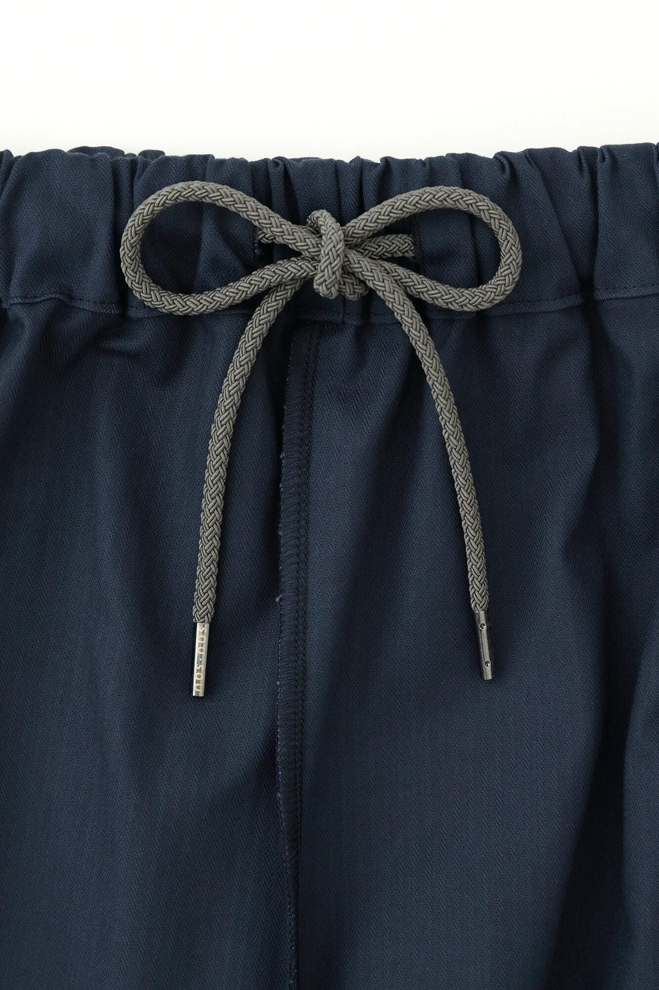 伸（しん） 杉綾織（すぎあやおり） 方袋（ほうび）もんぺ／濃紺